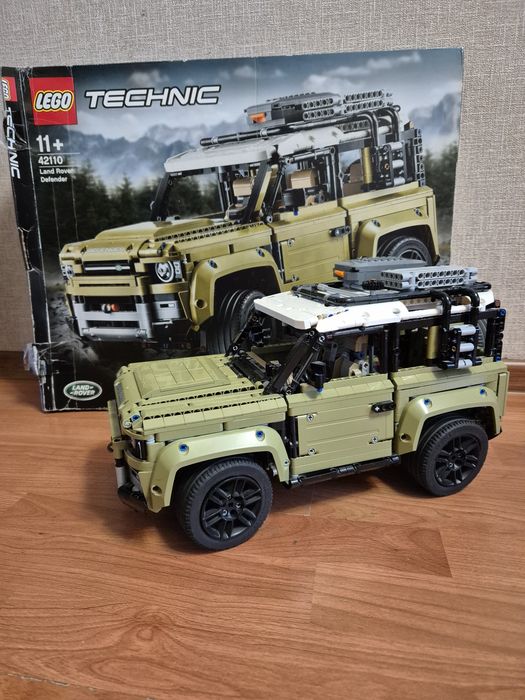 Лего Lego 42110 Technic Land Rover Defender