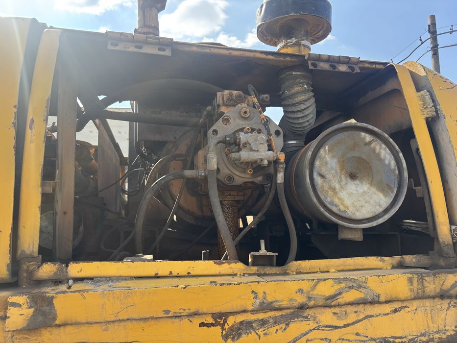 Экскаватор HYUNDAI 360 lc-3