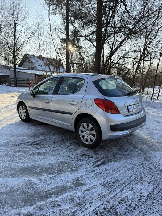 Peugeot 207* 1.4* Benzyna* Klima* El szyby* Ważne Opłaty
