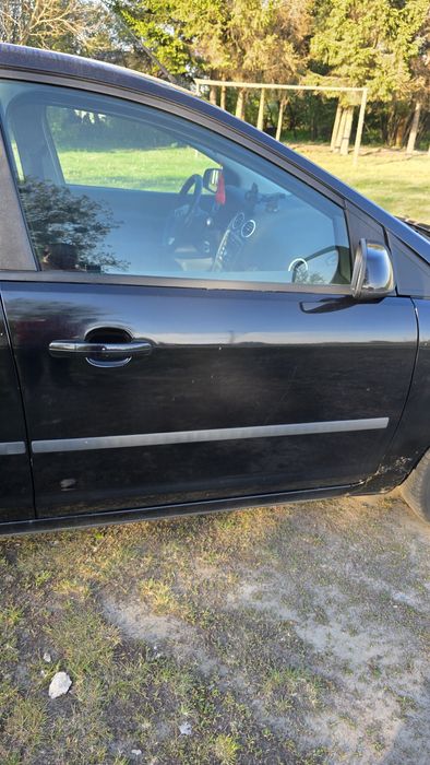 Dzwi Prawe Przód Ford Focus Mk2 2005r F3
