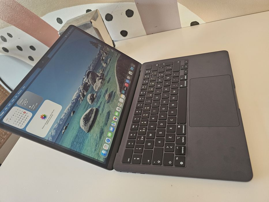 MacBook Air 13" M2 (2023)