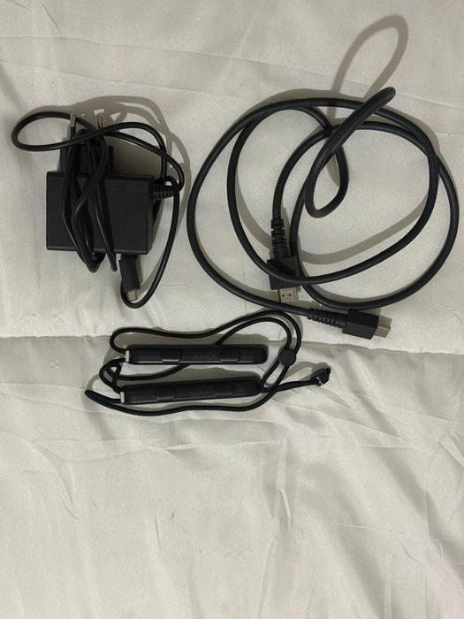 Nintendo Switch em excelente estado – com caixa e todos os acessórios