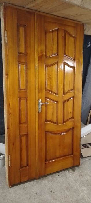 Двері деревяні вживані