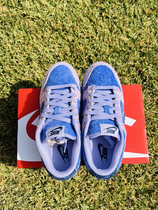 Nike Dunk Low SE “Hydrangeas”