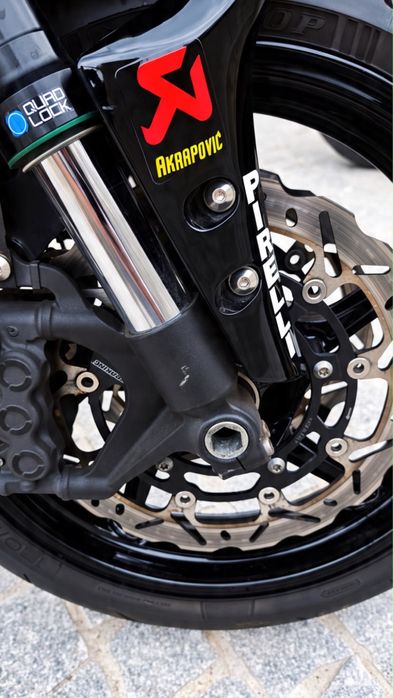 Yamaha R1 Crossplane