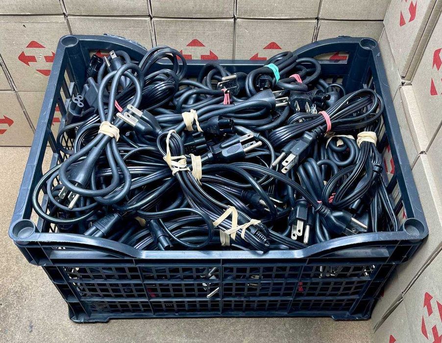 Оригінальний кабель живлення 220V C5 C7 C13 для ноутбука  | Опт