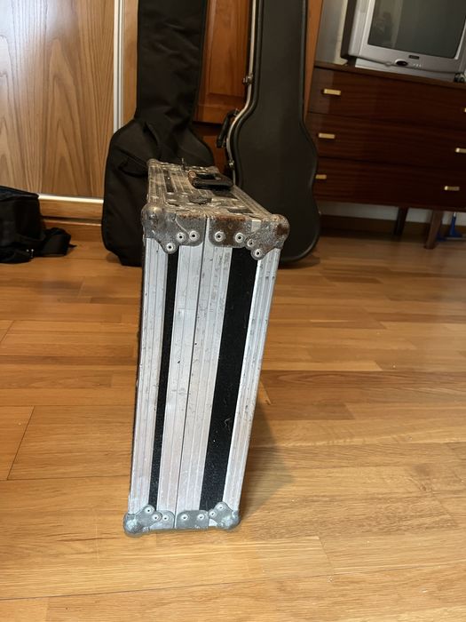 Pedalboard com hardcase483747249763143685