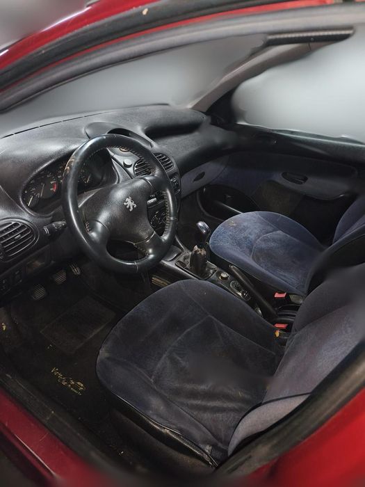 Peugeot 206 1.1 gasolina