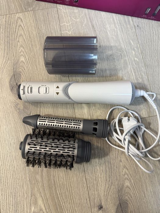 Фен-щітка Philips серії 7000