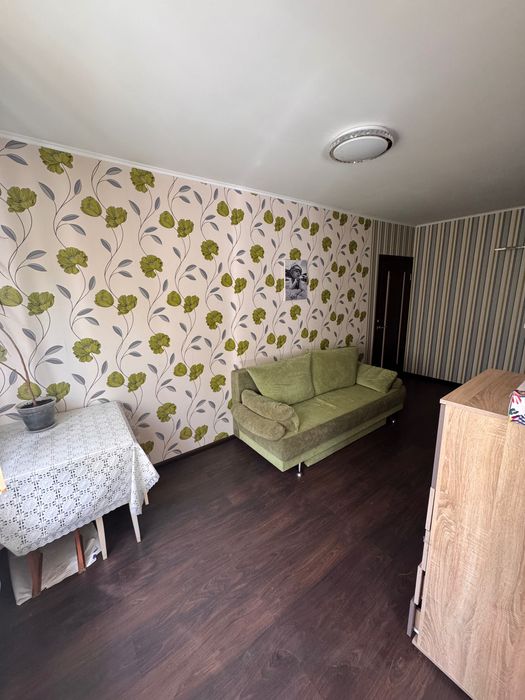 Продам 2-комнатную квартиру