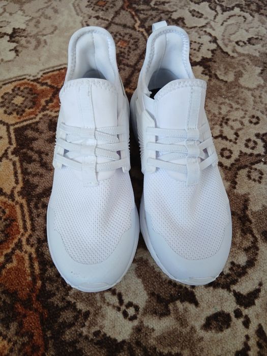 Buty sportowe dziewczynka rozm 34.5