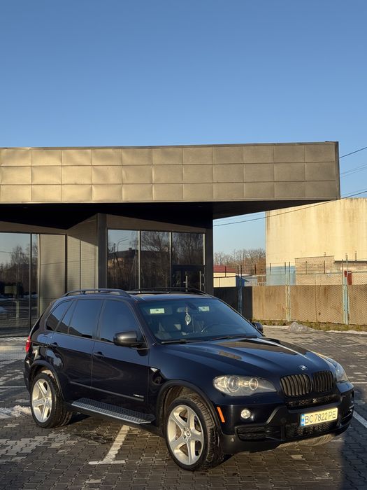 Продам BMW E70.