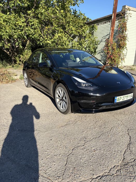Tesla. 3  LFP  батарея