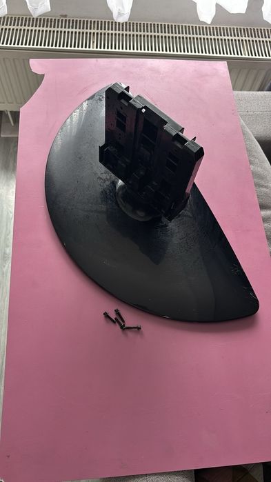 Podstawa noga stopa plus śruby LG 37LG3000