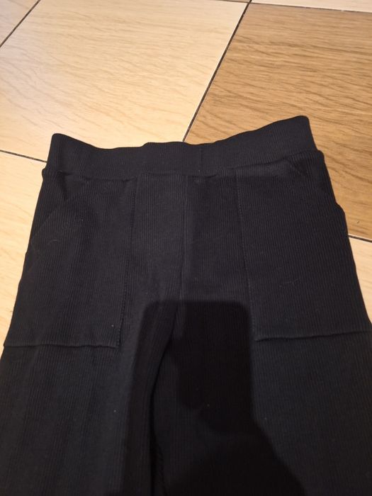 Leginsy prążkowane czarne S