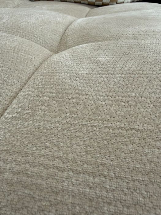 Sofá 4 lugares c/ chaise bege