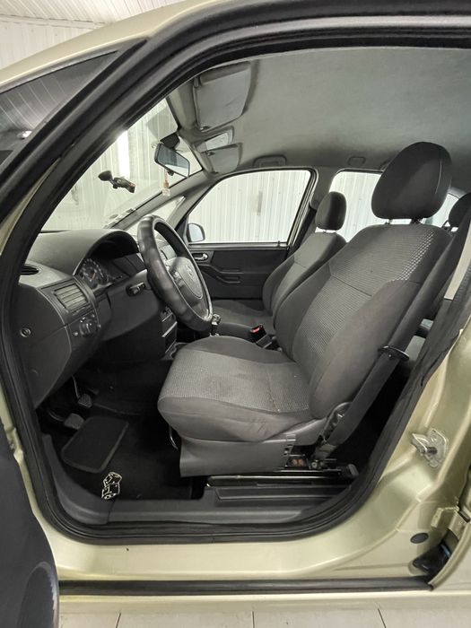 Продам Opel Meriva  1.4 дизель механика