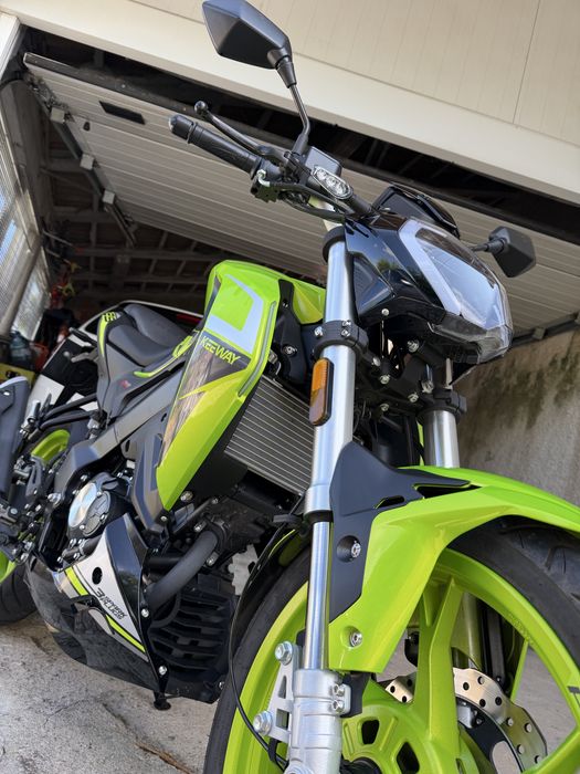 KEEWAY 125 RKF como nova