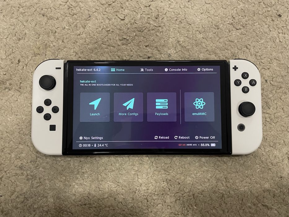 Nintendo Switch Oled nova Desbloqueada Kamikaze