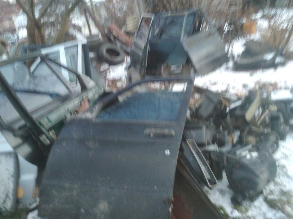 уаз патріот різне