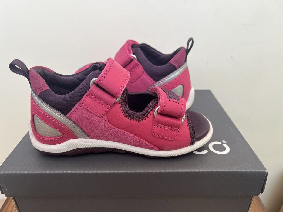Ecco biom mini 23 р ( 15 см) босоножки сандалии босоніжки