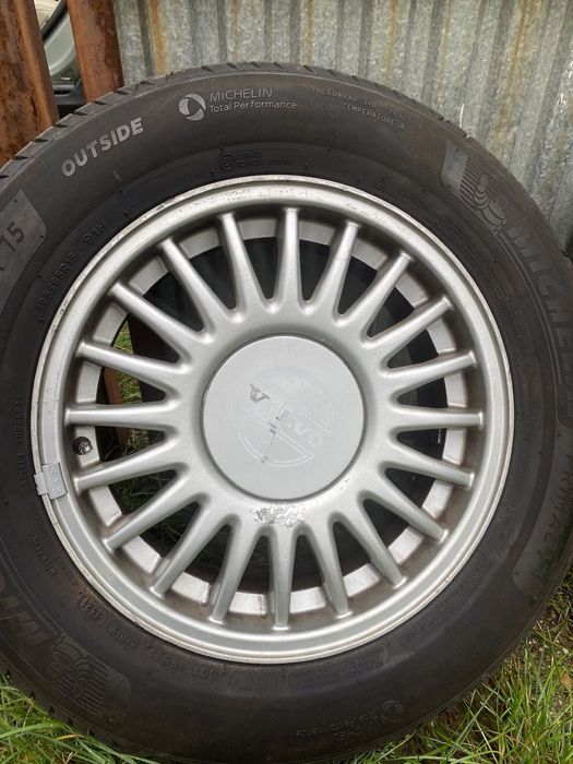 Volvo 940/960/740/760 felgi 15” Aries 5x108 et 25