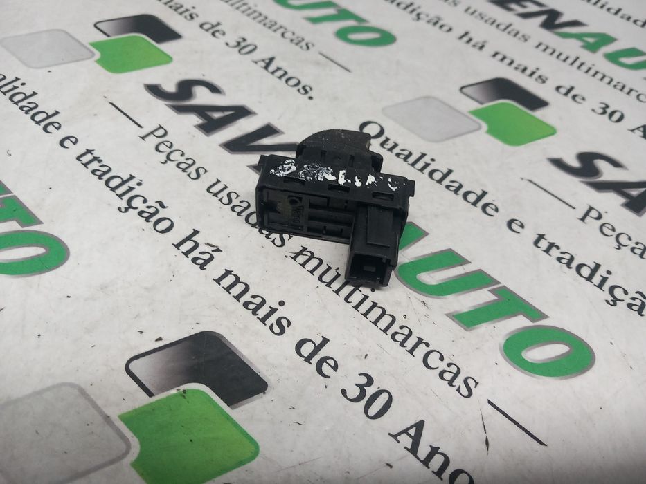 Comando / botão / interruptor vidros frente direito CITROËN Berlingo (
