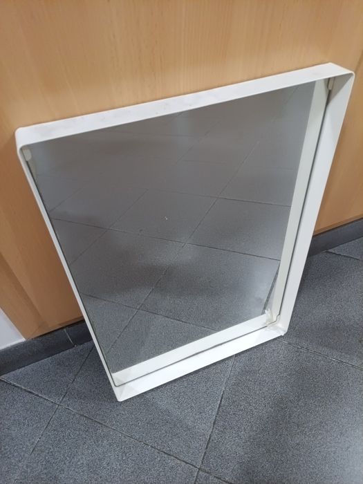 Espelho de casa de banho