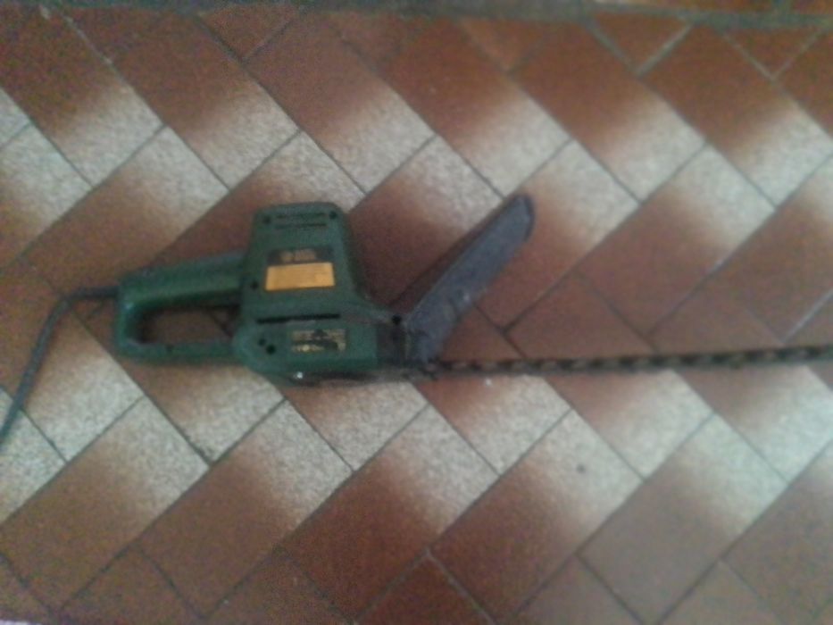 Corta arbustos Balck and Decker