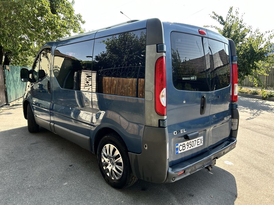 Продам Віваро 2007р 2.0 Пасажир
