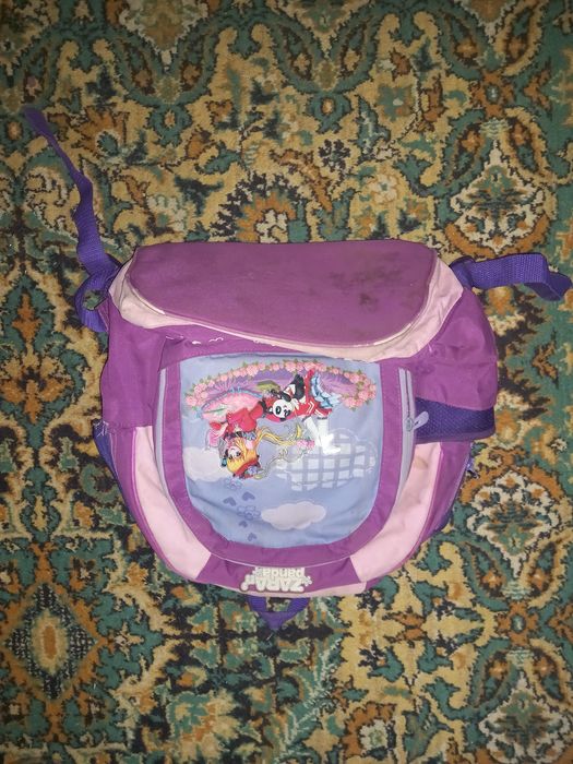 Рюкзаки жіночі та дитячі