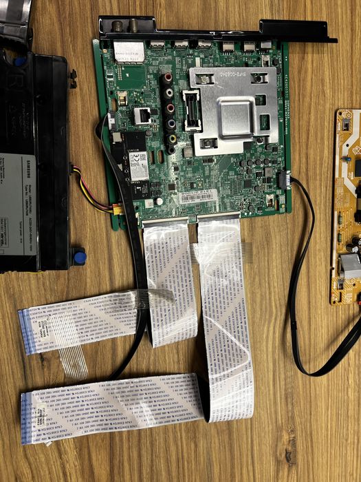 Placas Samsung UE50RU7406U – Mainboard + Fonte de Alimentação