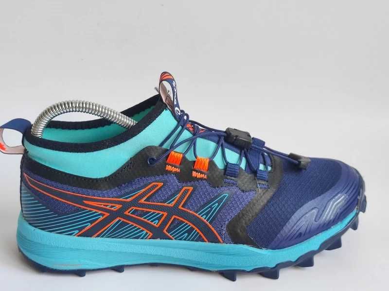 - Asics FujiTrabuco Pro - Buty trailowe, do biegania w terenie r. 37