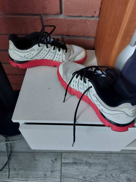 Buty under armour letnie, rozmiar 42