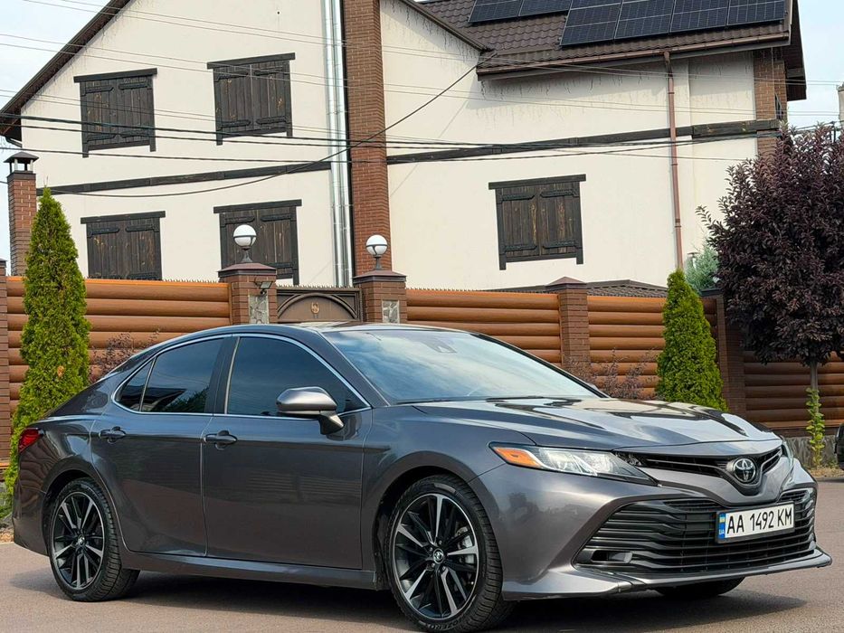 Toyota Camry 2017
