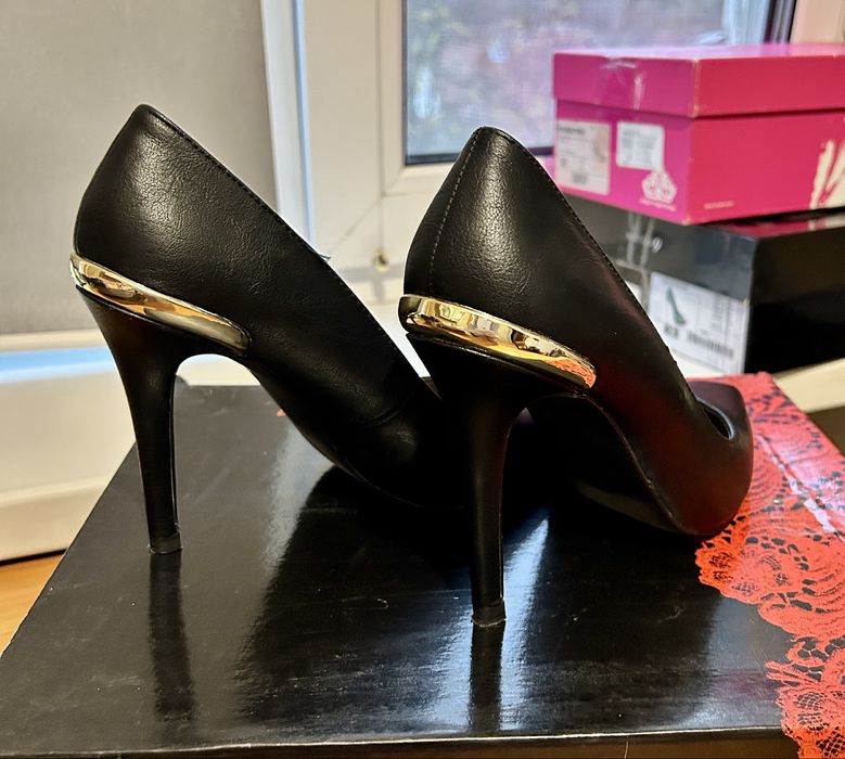 Туфли кожаные 39р