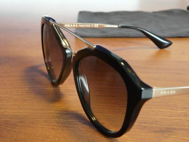 Okulary przeciwsłoneczne PRADA SPR 12Q nowe, w stanie idealnym