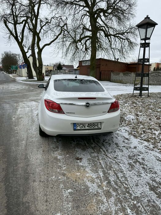 Sprzedam Opel Insignia 2011