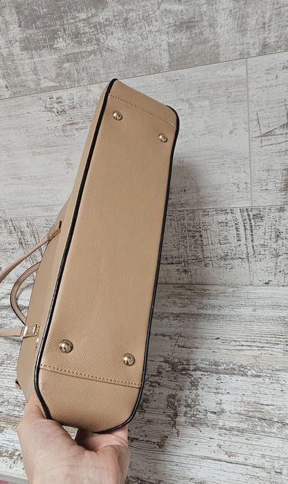 Жіноча елегантна сумка