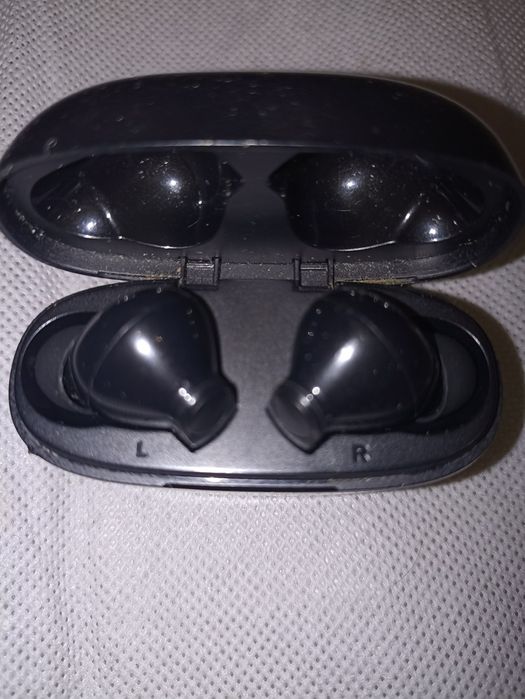 Продам беспроводные наушники Gelius под ремонт