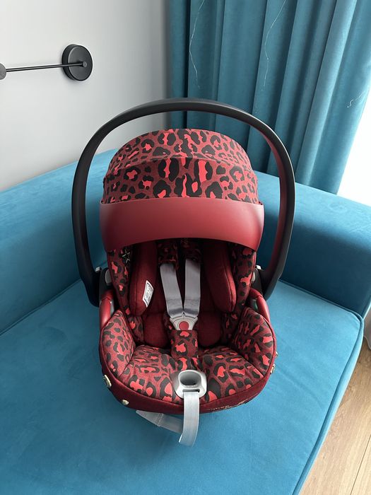 Автольлюка Cybex cloud z2 i-size Rockstar by Alec Voelkel