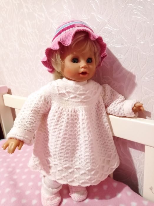 Гарненька,велика лялька-MAX ZAPF