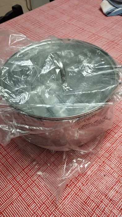 Panela de bom inox nova