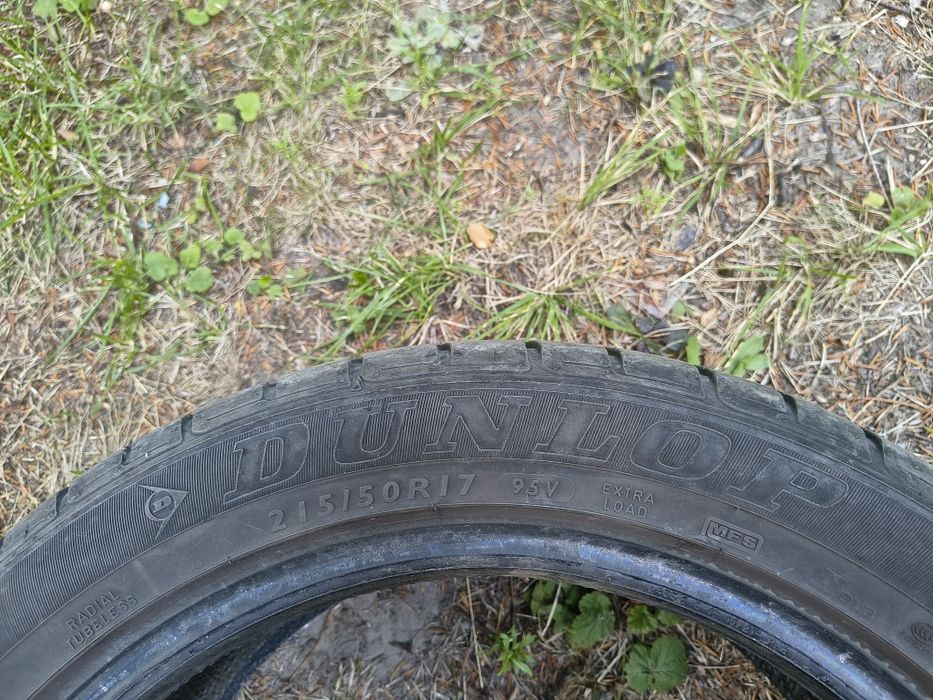 2x Dunlop 215/50/17