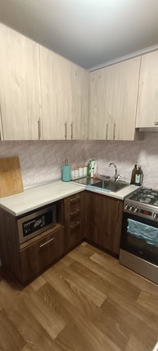 Продаж 1кім.квартири 37м з ремонтом, меблями.