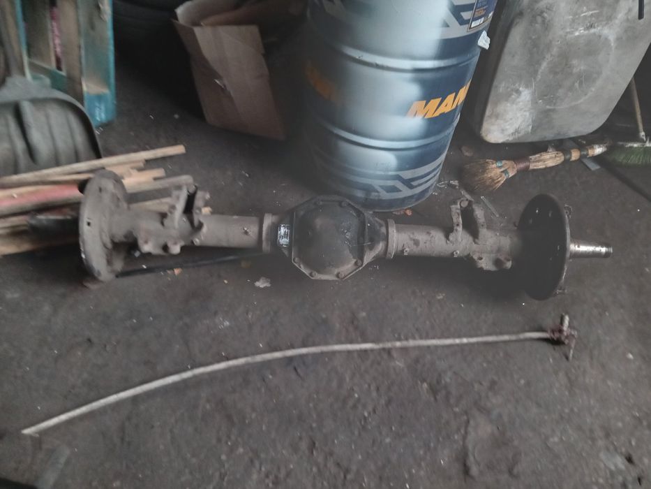 Задний мост Мерседес 611 Спарка