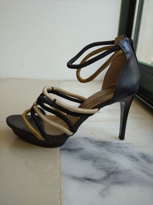 Sapatos Adolfo Dominguez