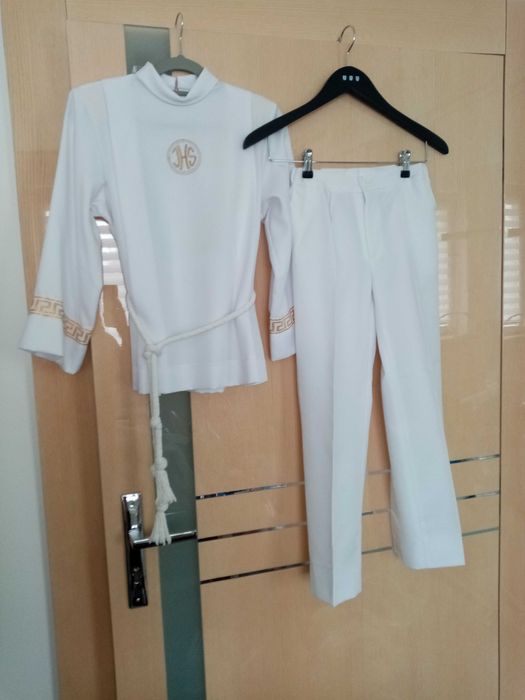 strój komunijny dla chłopca komunia alba spodnie polar