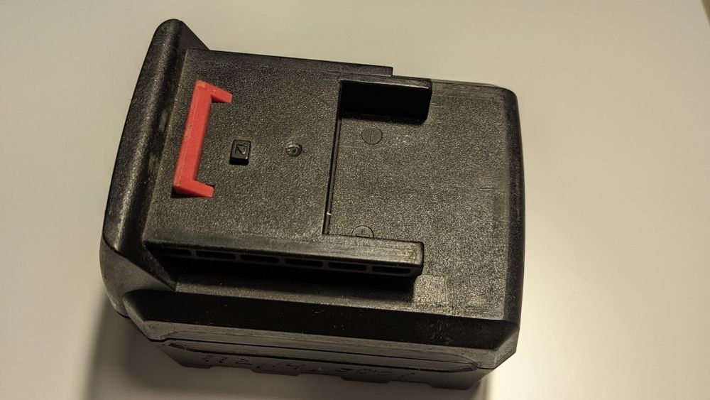 Акумулятор Li-ion 12В для шуруповерта DWT (перероблений))