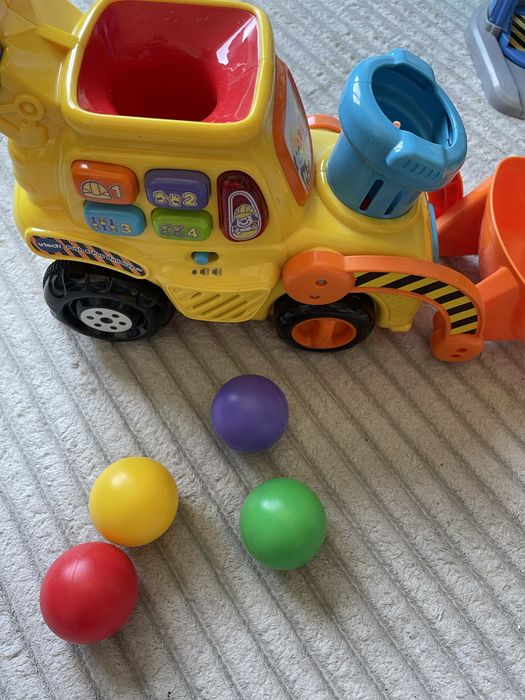 Каталка бульдозер Vtech Pop a Balls Push and Pop Bulldozer